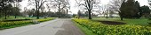 Broad Walk looking towards the Palm House (Kew Gardens, England)